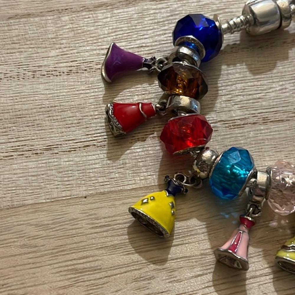 Disney Princess Charm bracelets - Picture 6 of 7
